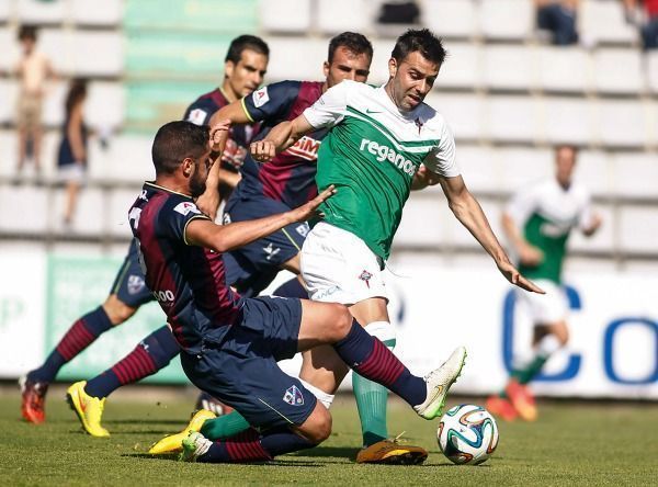 El Racing de Ferrol parte a Huesca a las siete de la mañana del viernes ...